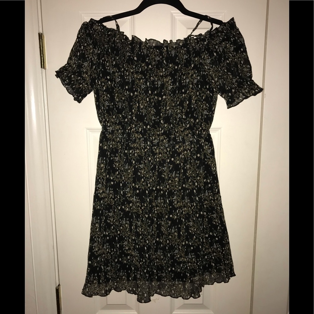 Off the shoulder Floral Dress